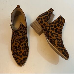 EUC ARider Girl Leopard Print Ankle Boots